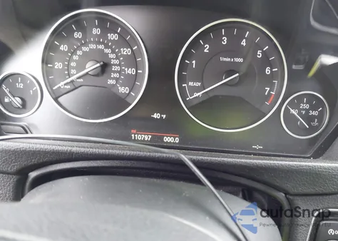 2015 BMW 320I xDrive из США, поврежденный, VIN WBA3C3G55FNT51194